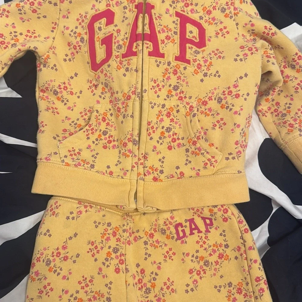 GAP Yellow Floral Hoodie & Jogger Set with Pink Logo